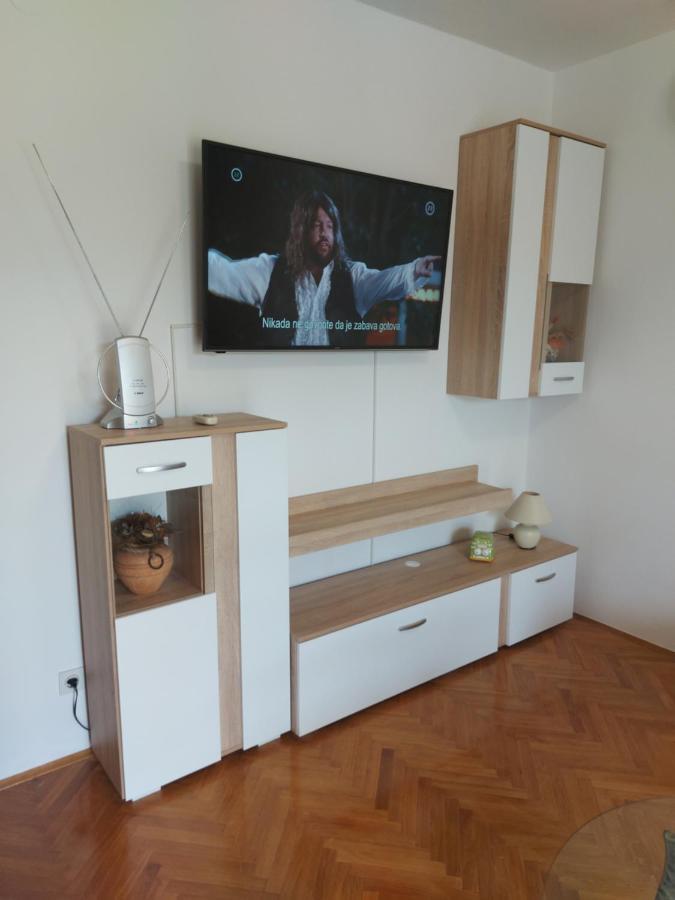Apartman Stefan Karlobag Extérieur photo